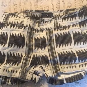 American Eagle patterned shorts